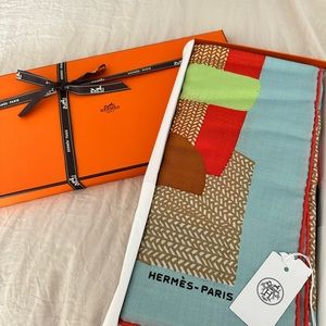 Women’s HERMES Cashmere Shawl